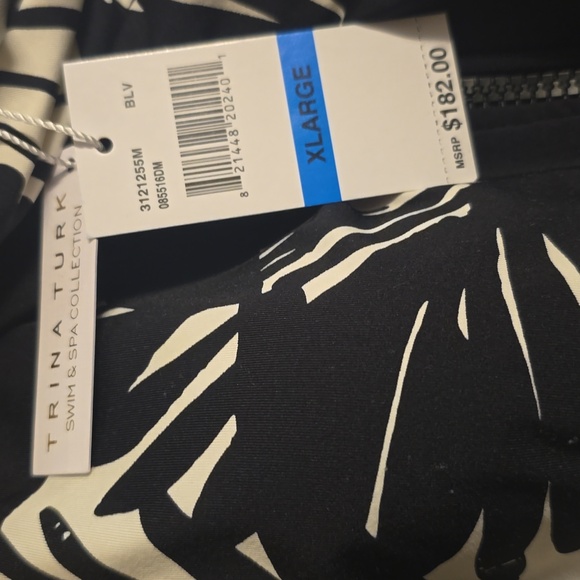 Trina TURK Zip SUN SUIT swimsuit long sleeve yoga Thumb hole black white - Picture 4 of 6